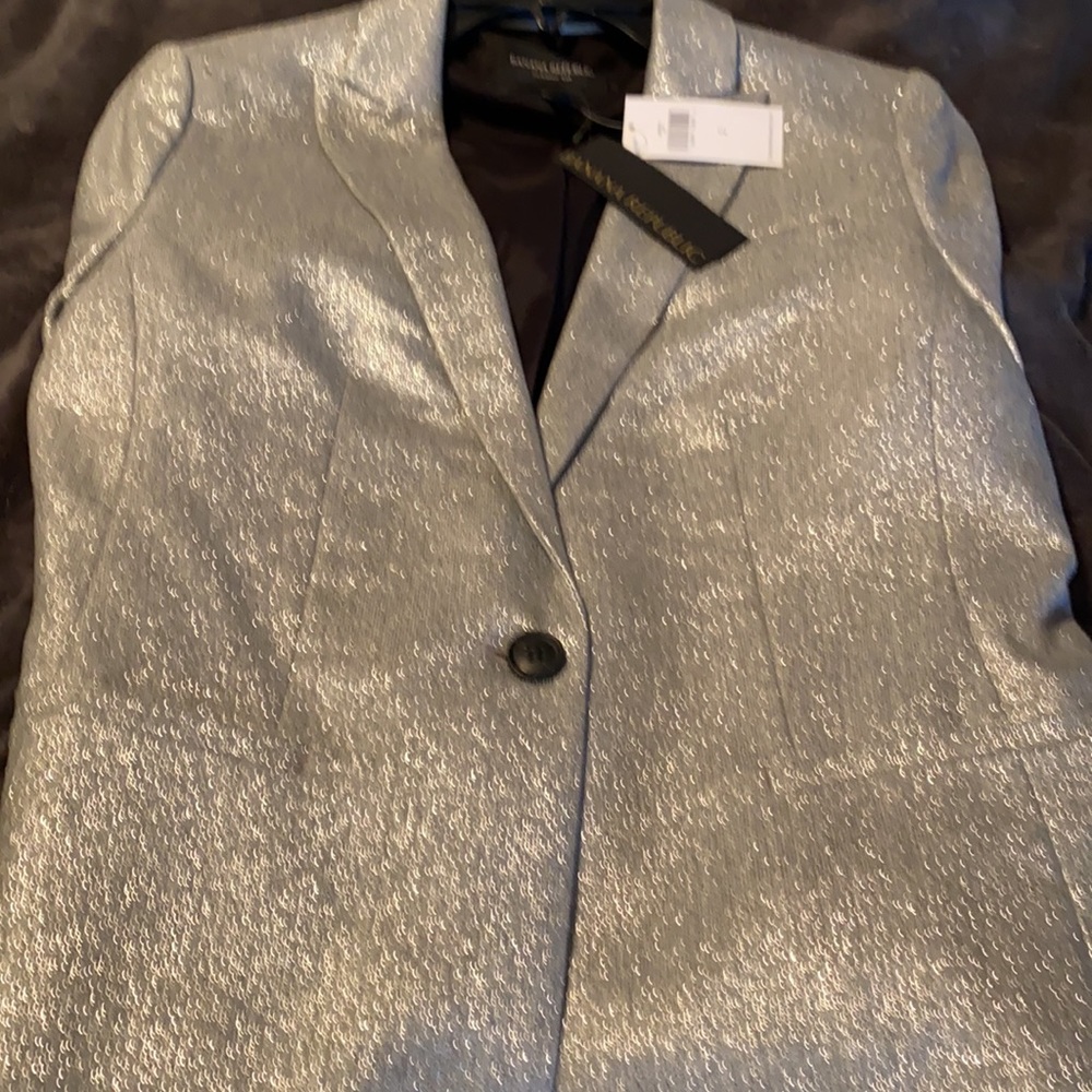 Banana Republic Sparkly Blazer NWT size 2 - Picture 5 of 5